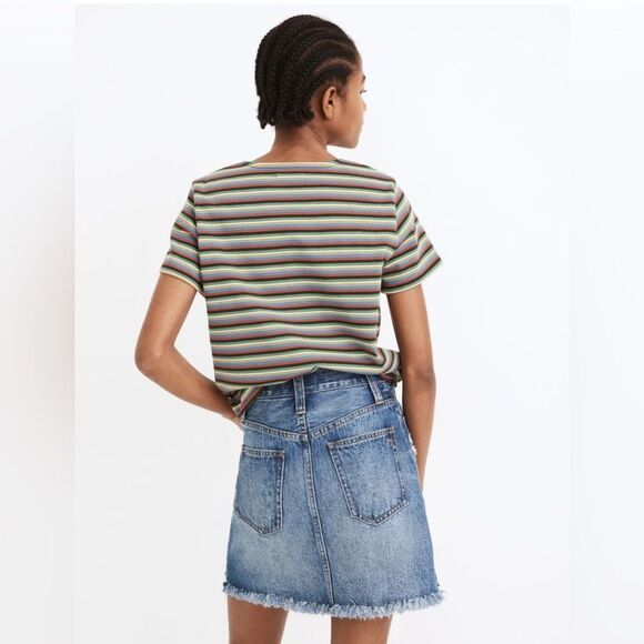 NWT Madewell Rigid Denim Straight Mini Skirt: Destructed Edition - Size 31 - Picture 3 of 10